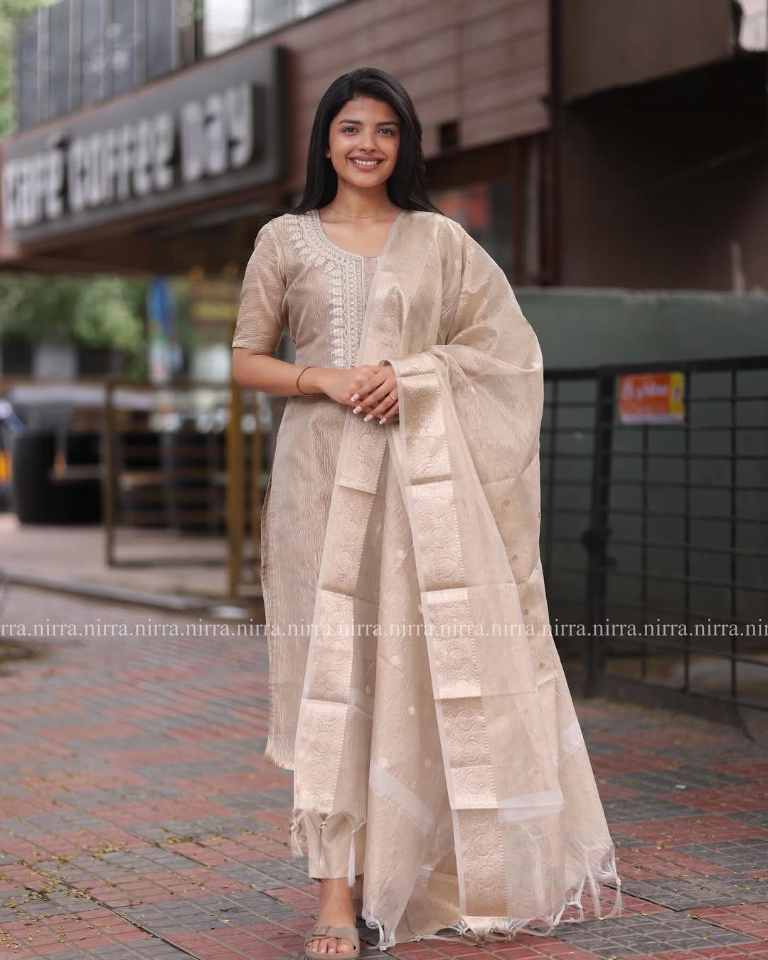 Three-Piece Set Consisting Of A Kurta, Salwar, And Dupatta