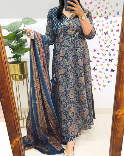 Women's printed cotton kurta & pant or dupatta set♥️♥️